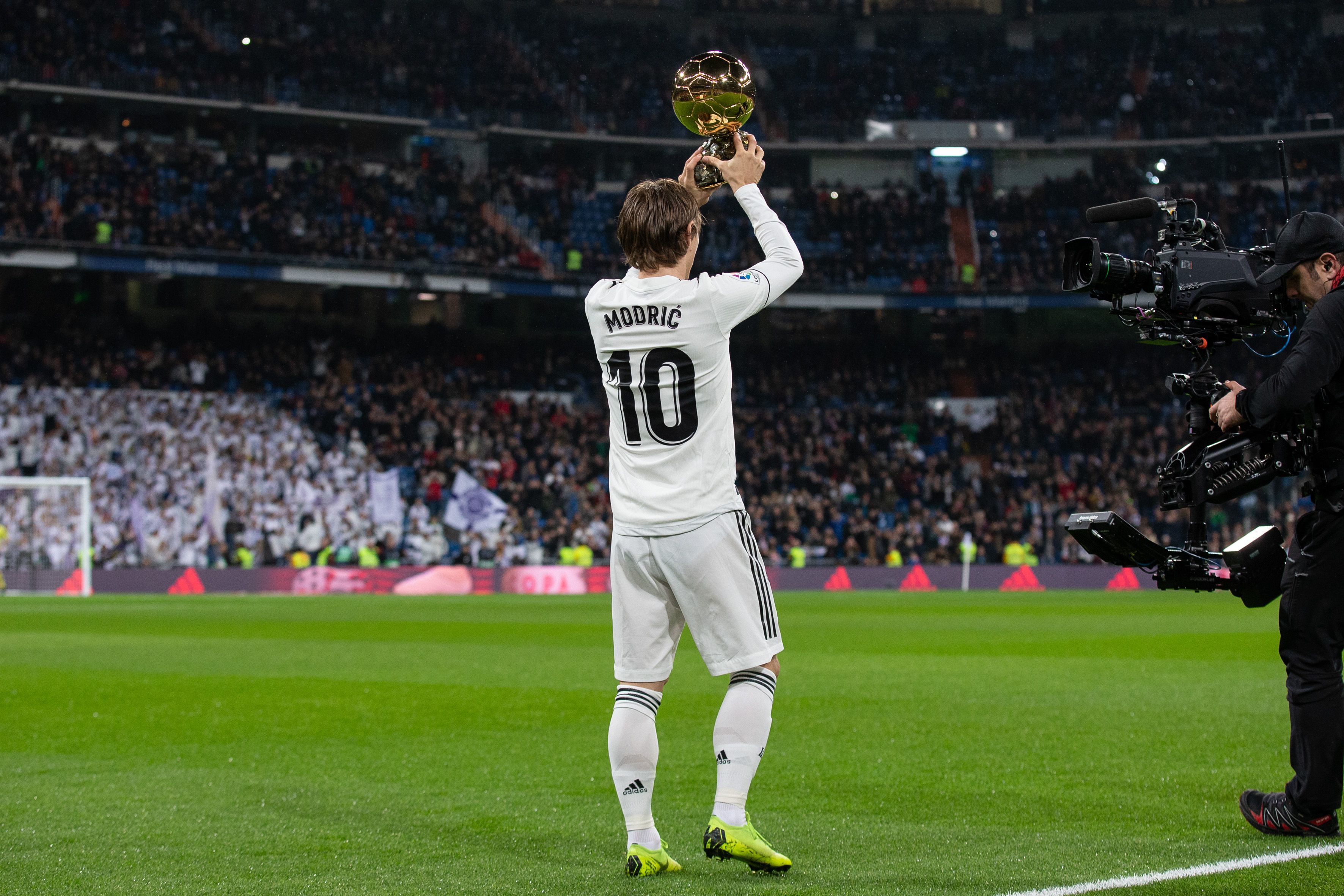 达尼洛：尤文是我一生中最重要的俱乐部，阿涅利教了我很多