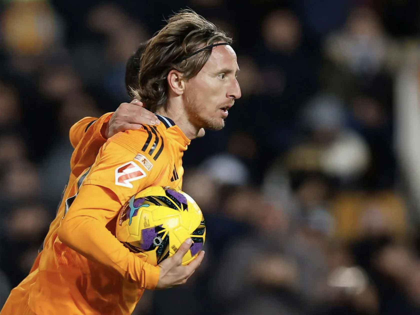 穆里尼奥：比赛中会高度关注格里马尔多；德迪奇已经准备好上场