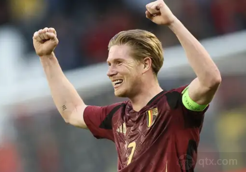 马切吉亚尼：奥古斯托客串不了右路；索默的扑救有问题