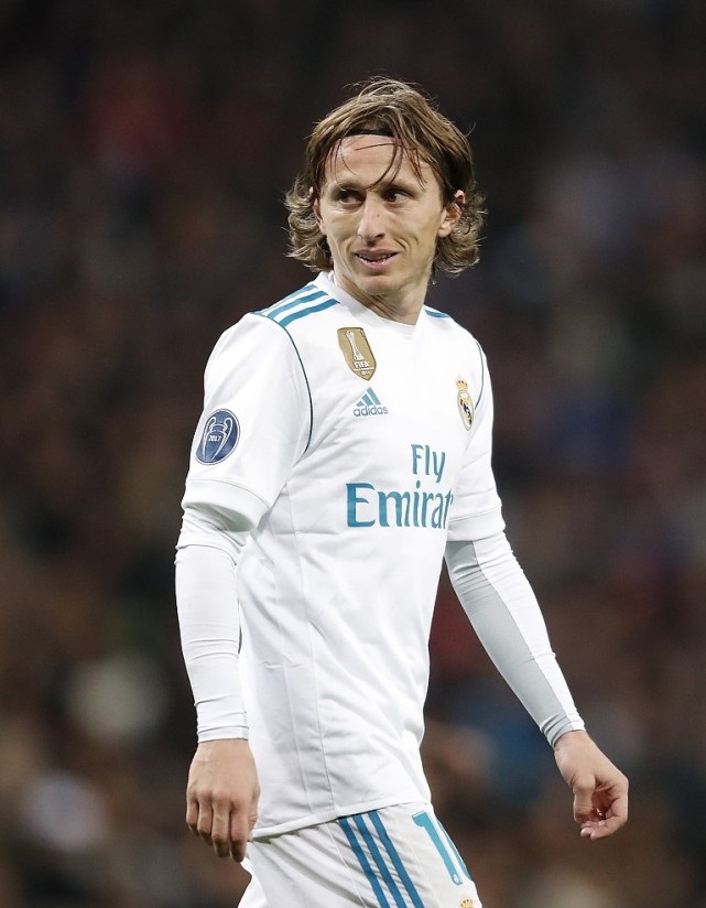 NBA战报：波特26分8助，雄鹿113-109险胜活塞